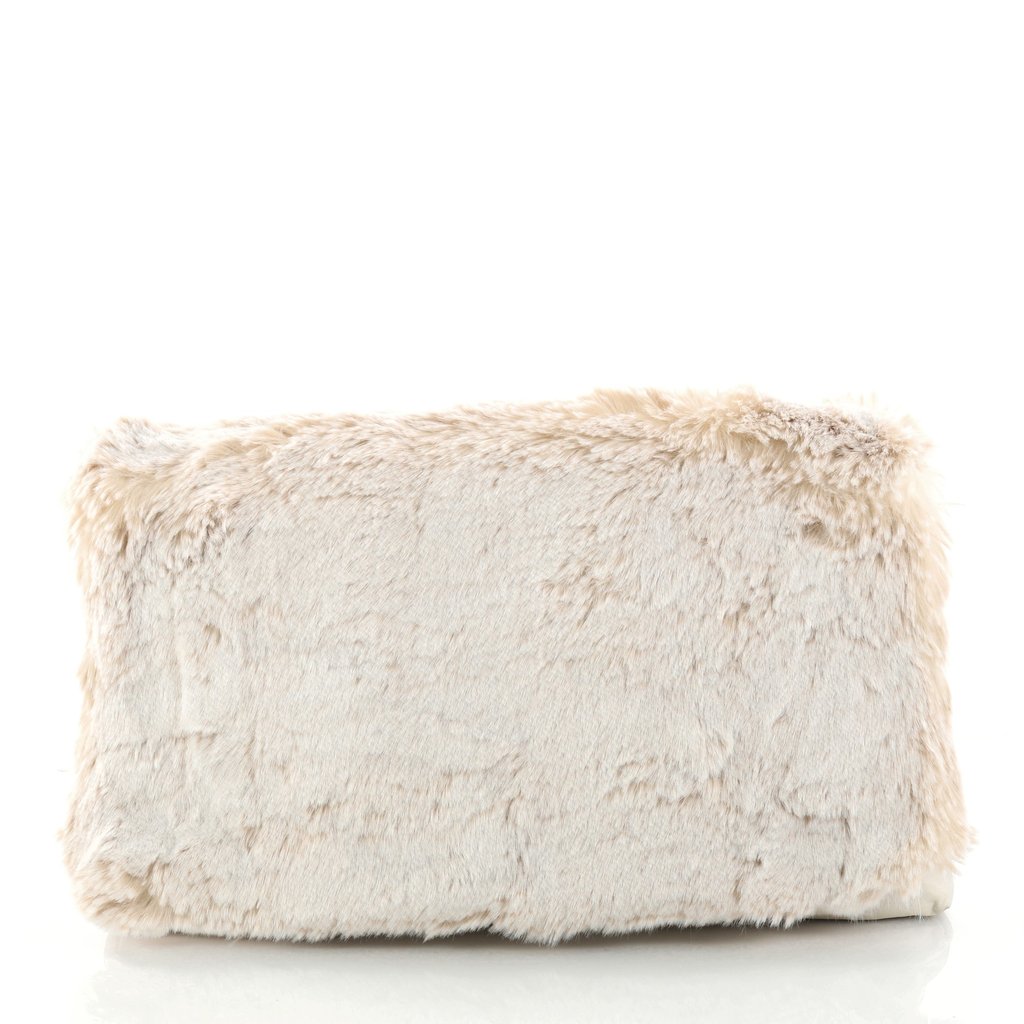 29960-04_Prada_Clutch_Faux_Fur_Oversized_2D_0003_1024x1024