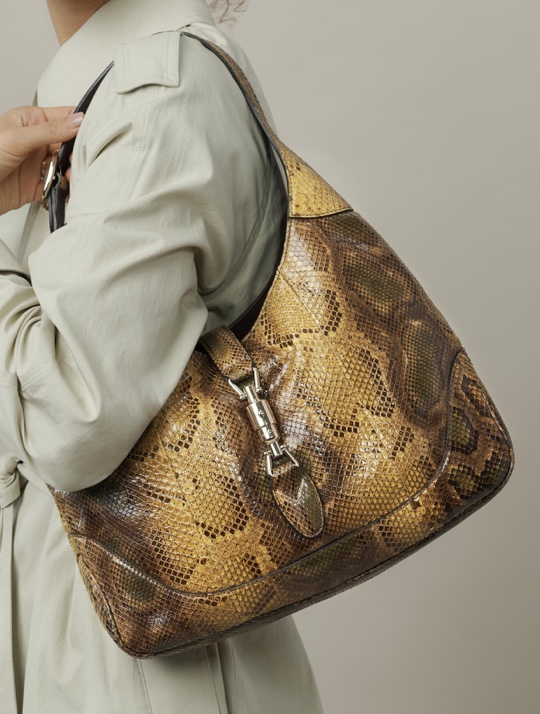 handbags through history