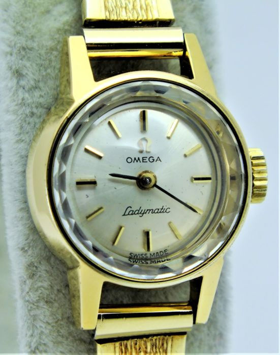 The 1955 Ladymatic. The 1955 Ladymatic.